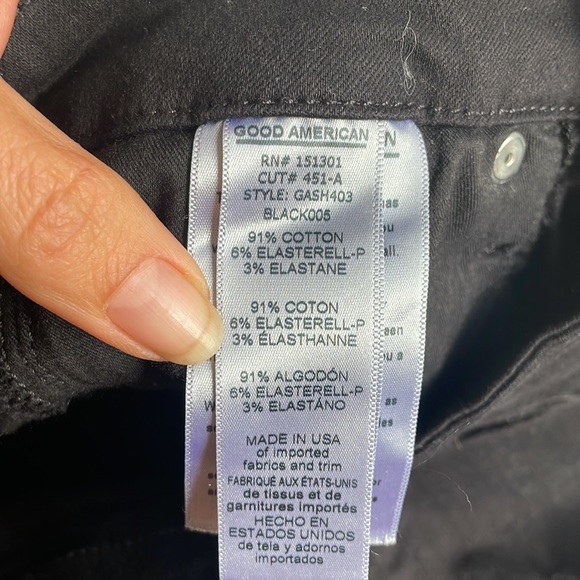 NWOT good American “the cutoffs” shorts - Picture 6 of 9